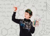 Reasons Behind Teaching Kids Through Science Experiments